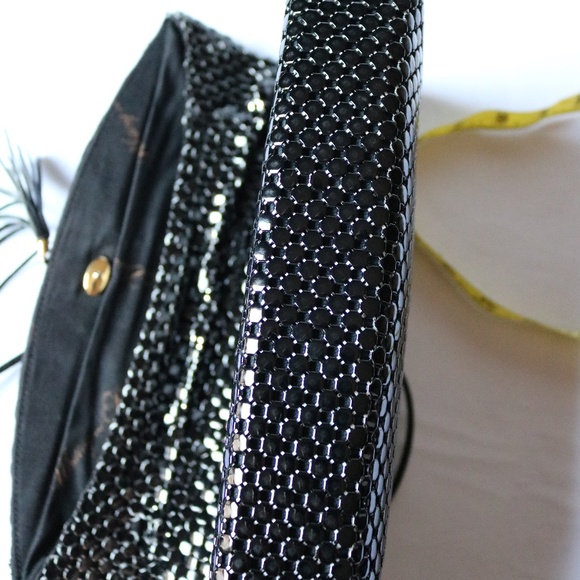 Whiting & Davis Black Mesh Clutch Shoulder Bag Purse Folder Over Tassel - Picture 5 of 14